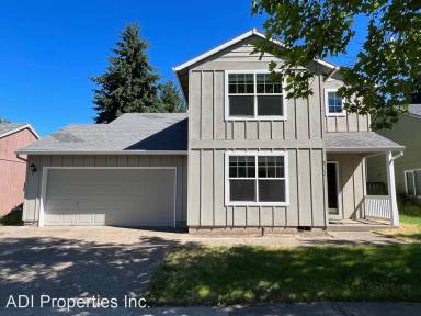 Main picture of 8573 NE Hodes St
