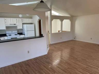 Main picture of 9228 Wallingford Ave N