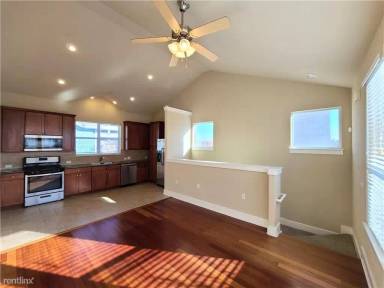 Main picture of 1601 Miriam Ave