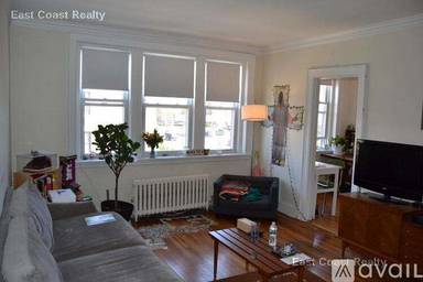 Main picture of 2045 Commonwealth Ave