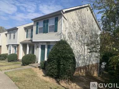 Main picture of 525 Lex Dr