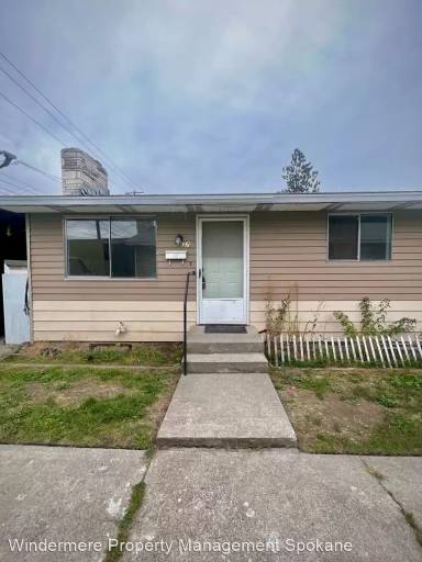 Main picture of 35 E Rockwell Ave