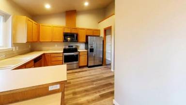 Main picture of 922 34th St