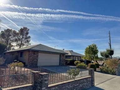 Main picture of 5399 W Lake Mead Blvd