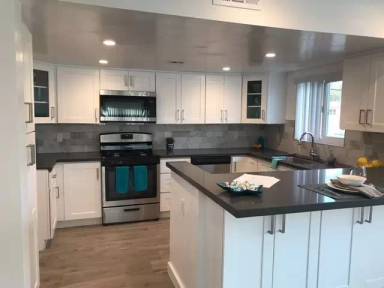 Main picture of 601 Calle Puente