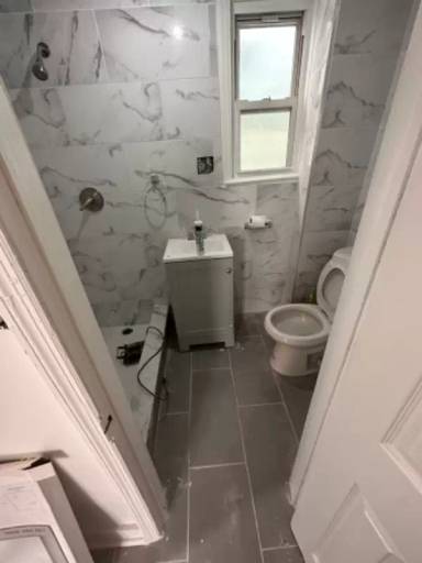 Main picture of 89 Maple St