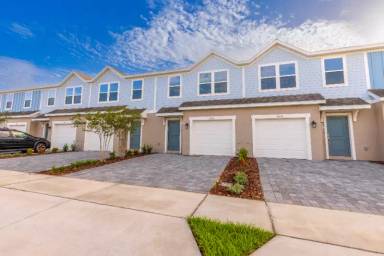 Main picture of 3328 Thicket St