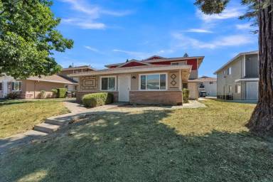 Main picture of 81 La Fresa Ct