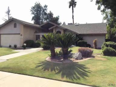 Main picture of 2001 Mountain Oak Rd