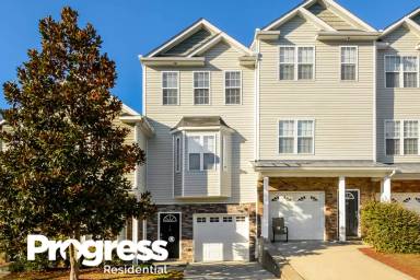 Main picture of 650 Ganyard Farm Way Apartments