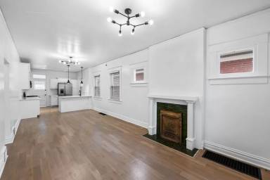 Main picture of 569 S Pearl St