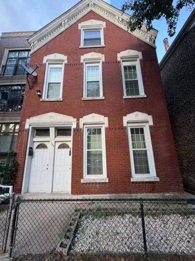 Main picture of 1107 N Hermitage Ave