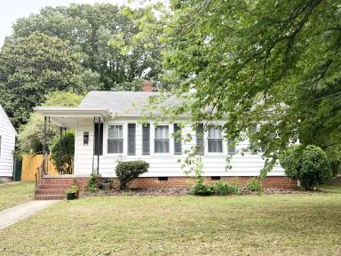 Main picture of 2404 Farthing St