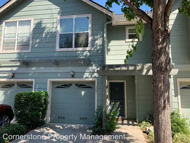 Main picture of 343 Oaktree Dr