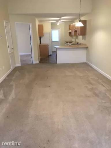 Main picture of 8616 Spring Ave