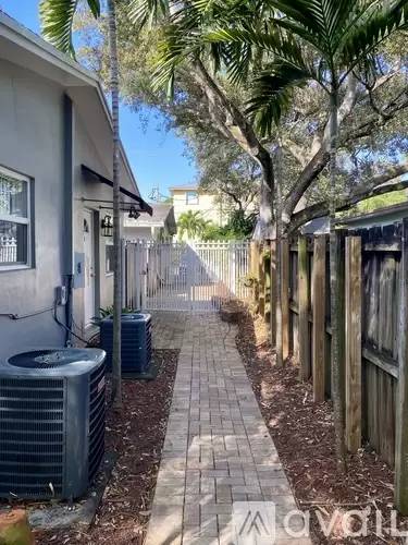 Main picture of 1220 Tequesta St