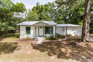 Main picture of 620 NW 40th Ave