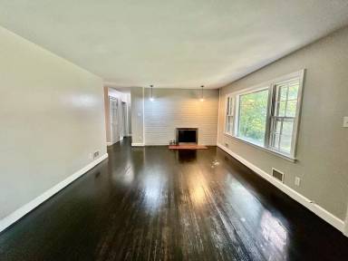 Main picture of 959 Cowan Rd