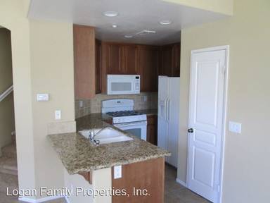 Main picture of 542 Almond Rd