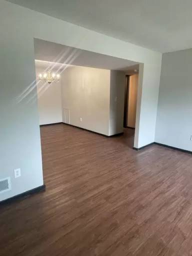 Main picture of Camelot Place Apartments