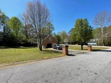Main picture of 1797 Tanglewood Dr