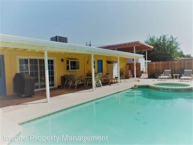 Main picture of 7911 Amador Ave