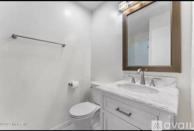 Main picture of 339 Yorkshire Pl