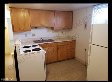 Main picture of 418 1/2 Lola Ln