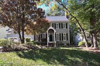 Main picture of 321 Parkmeadow Dr