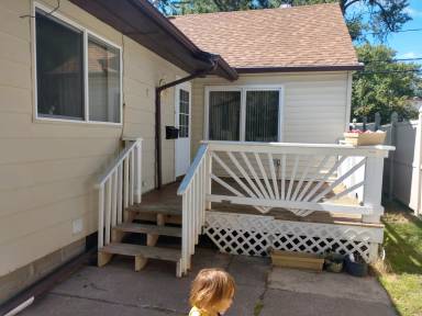 Main picture of 250 5th Ave SE