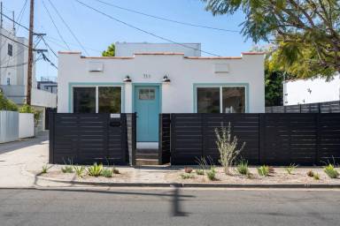 Main picture of 705 4th Ave