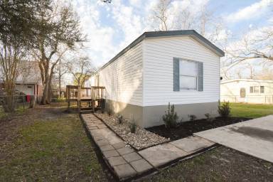 Main picture of 2903 Kipling St