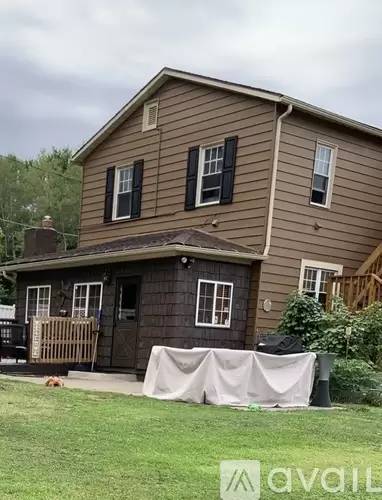 Main picture of 524 Spring St