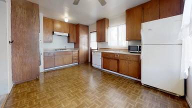 Main picture of 2320 Harriman Ln