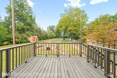 Main picture of 808 Joyce Ln
