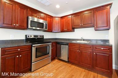 Main picture of 1911-53 N Gratz St