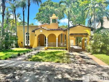 Main picture of 1306 Madrid St