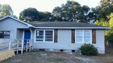 Main picture of 218 E Morris St