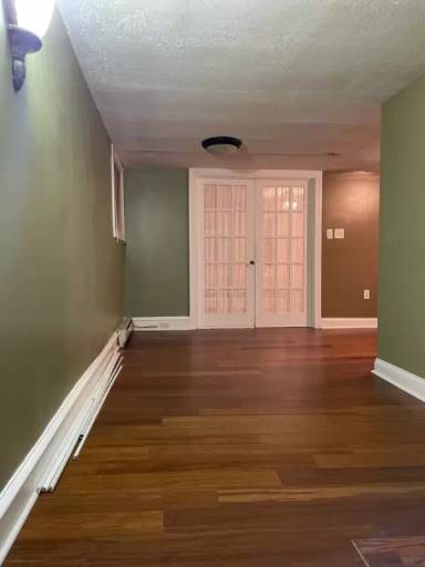 Main picture of 1404 Harding Blvd