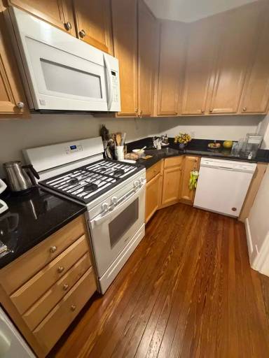 Main picture of 3552 T St NW