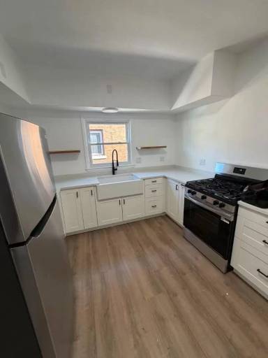 Main picture of 3770 E Somers Ave