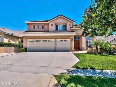 Main picture of 6345 Terracina Ave