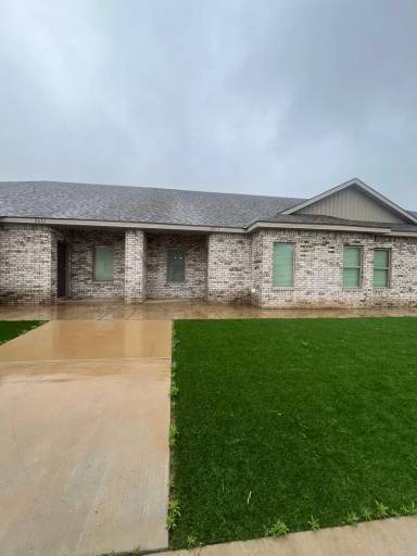 Main picture of 2613 136th St