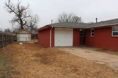 Main picture of 3036 SE 20th St