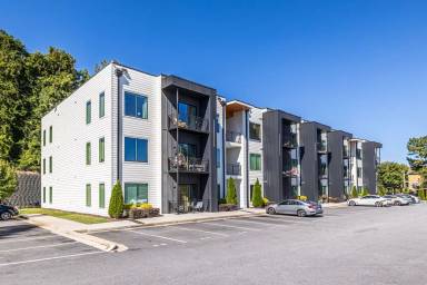 Main picture of 1155 Custer Ave SE