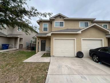 Main picture of 6618 Arancione Ave