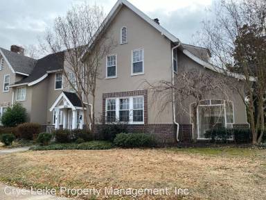 Main picture of 1829 Carr Ave