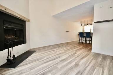 Main picture of 7440 Hampton Blvd
