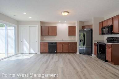 Main picture of 100 Twig St NW