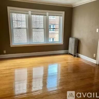 Main picture of 7748 S Kingston Ave